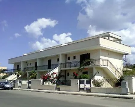 Lido San Giovanni Apartment